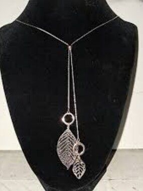 DOUBLE LEAF LARIAT STYLE SILVER-TONE SLIDER 35" NECKLACE